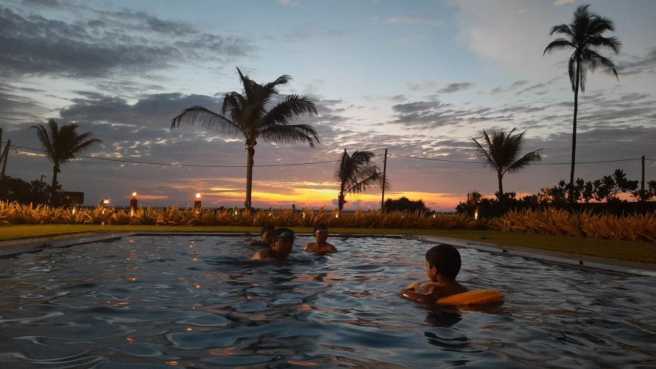 Calypso Sunset Hotel Iranawila ภายนอก รูปภาพ