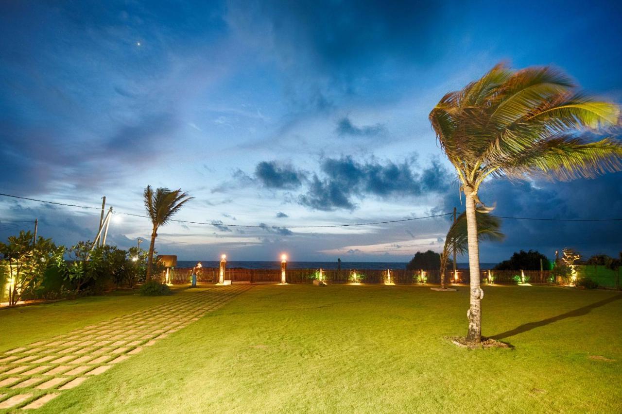 Calypso Sunset Hotel Iranawila ภายนอก รูปภาพ